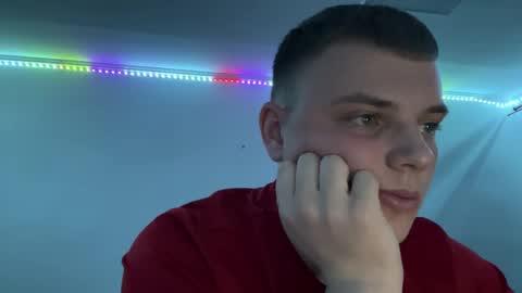 Leo online show from March 29, 7:15 pm