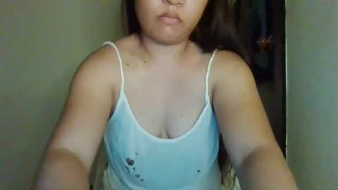 Snapshot of xxyummiee_69xx chatting on October 14, 9:18 pm jane online show from October 14, 9:18 pm