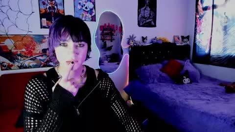 xzerox_ online show from March 7, 6:08 pm