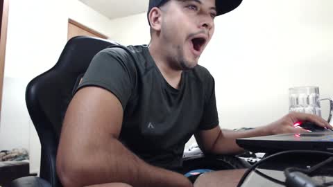 jack thopmson  online show from January 28, 5:11 am