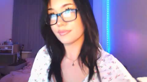 Snapshot of yamilean chatting on October 1, 10:19 pm Yami online show from October 1, 10:19 pm