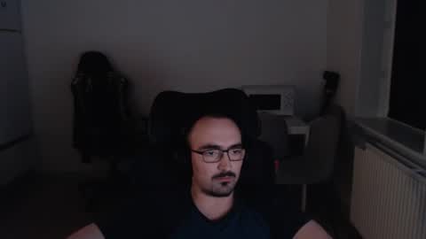 YamilLamal online show from November 11, 9:39 pm