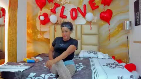 Naomi online show from February 15, 7:56 pm