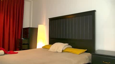 yanira_ass_ online show from February 17, 5:06 am