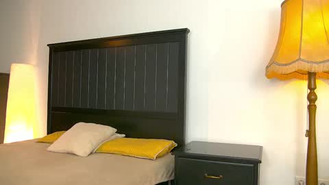 yanira_ass_ online show from February 8, 5:00 am