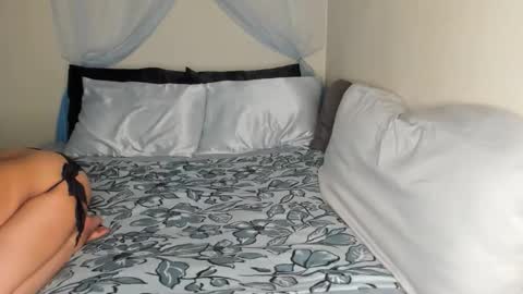 Yasmina online show from April 25, 7:43 am