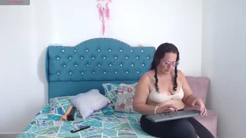 Jasmin online show from June 22, 5:20 pm