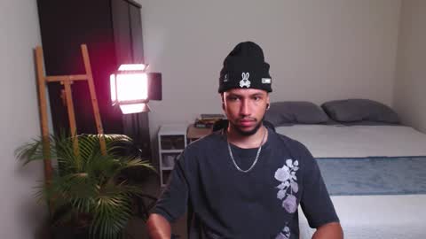 yeff online show from February 14, 12:13 am