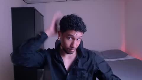 yeff online show from September 23, 1:32 am