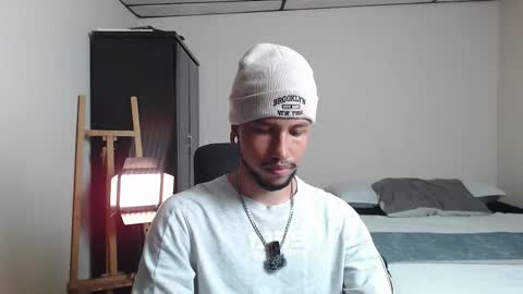 yeff online show from January 16, 1:25 am