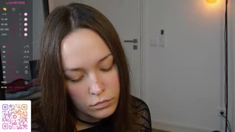 Kiki online show from November 17, 10:40 am