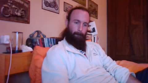 Snapshot of yeti_92 chatting on October 16, 4:17 pm yeti_92 online show from October 16, 4:17 pm