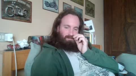 yeti_92 online show from April 1, 1:41 pm