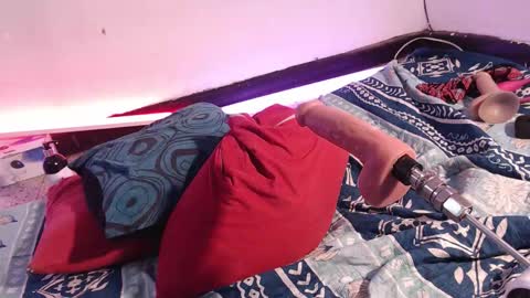 Yhazan Blake online show from March 2, 7:15 am