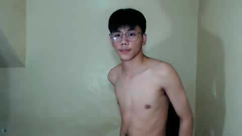 ynotyu online show from November 11, 4:20 pm