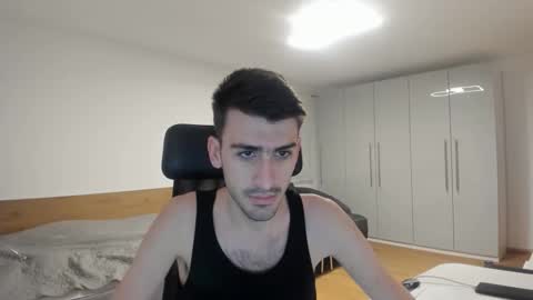 yoda130305 online show from February 19, 4:39 pm