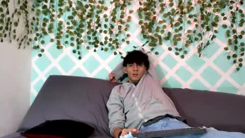 Snapshot of yoel_allan_hot88 chatting on October 10, 7:30 pm yoel_allan_hot88 online show from October 10, 7:30 pm