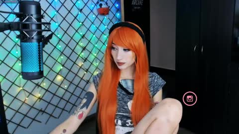Snapshot of yoshino_san chatting on December 19, 10:42 pm you can call me Andy or  yoshi  3 online show from December 19, 10:42 pm