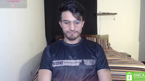 yoshy_man online show from February 6, 3:21 am