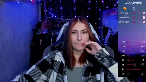Snapshot of you_lika chatting on December 6, 1:57 am Lika online show from December 6, 1:57 am