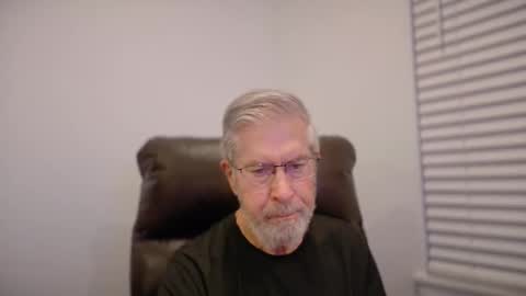 Colorado Guy Straight online show from November 13, 2:36 am