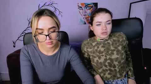 your bunny12 online show from November 6, 1:25 pm