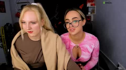 your bunny12 online show from October 23, 2:40 pm