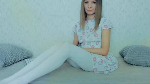Lily online show from February 7, 12:06 pm