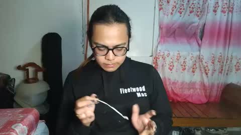 Snapshot of your_dreamgirlxxx69 chatting on October 1, 9:52 am your_dreamgirlxxx69 online show from October 1, 9:52 am