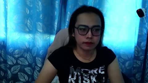 Snapshot of your_dreamgirlxxx69 chatting on October 19, 11:42 pm your_dreamgirlxxx69 online show from October 19, 11:42 pm