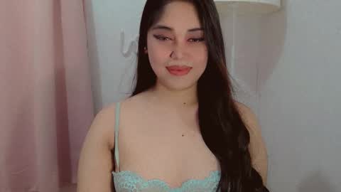  GWEN  online show from November 28, 7:21 pm