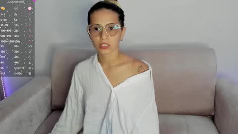 Lila  online show from February 8, 8:53 pm