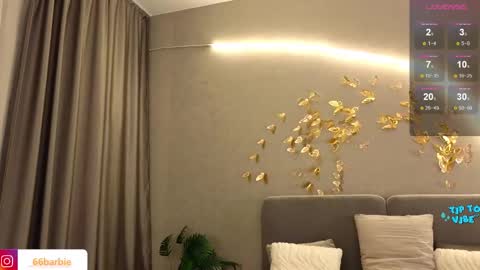 Jessica Loyd online show from March 10, 11:45 am