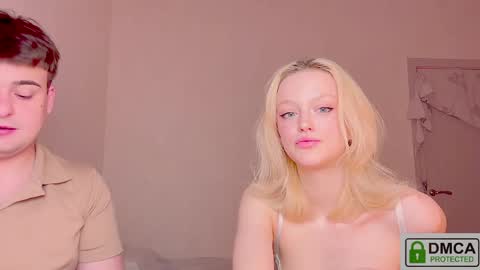your_molly_mark online show from May 15, 10:50 pm