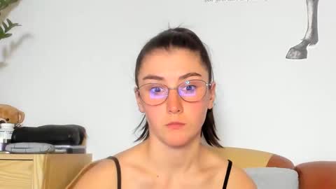 Andrea Your sweet farmer girl online show from February 27, 11:17 am