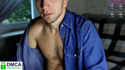 Snapshot of your_new_boyfriend17 chatting on October 18, 11:14 am Your new boyfriend17 online show from October 18, 11:14 am