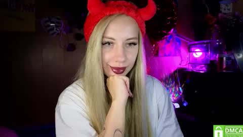 Snapshot of your_psychologist chatting on October 1, 1:27 am Alice online show from October 1, 1:27 am