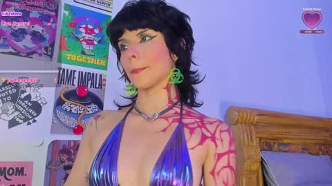 Snapshot of your_rosenrot chatting on January 21, 12:57 am Daniela Help me reach 100 likes online show from January 21, 12:57 am