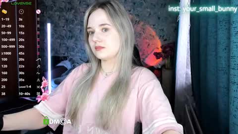 Molly online show from March 13, 2:37 am