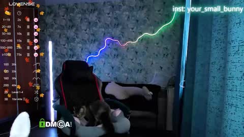 Molly online show from November 30, 5:25 am