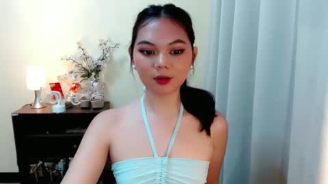 Snapshot of yourangelictransgirl chatting on February 28, 9:58 am Hi its me Yna online show from February 28, 9:58 am