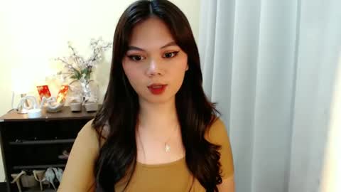 Snapshot of yourangelictransgirl chatting on February 22, 2:41 pm Hi its me Yna online show from February 22, 2:41 pm