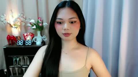 Snapshot of yourangelictransgirl chatting on October 20, 4:56 pm Hi its me Yna online show from October 20, 4:56 pm