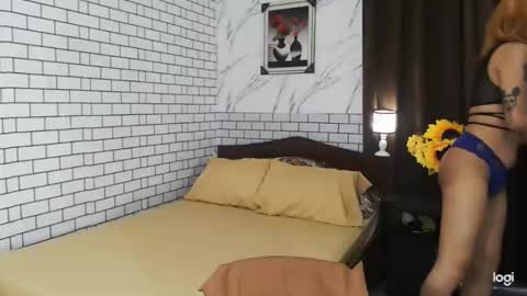 Snapshot of yourasianbigcock chatting on September 18, 11:58 am LEXI online show from September 18, 11:58 am