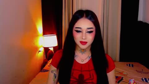 kim online show from January 8, 8:20 am