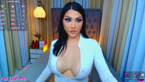 Goddess online show from April 6, 3:13 pm