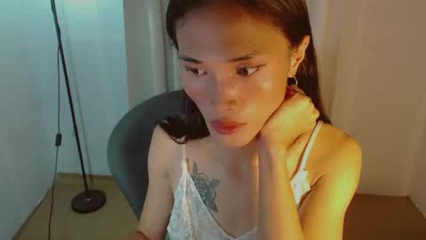 Snapshot of yourfavoraterica chatting on March 5, 12:44 pm RICA online show from March 5, 12:44 pm