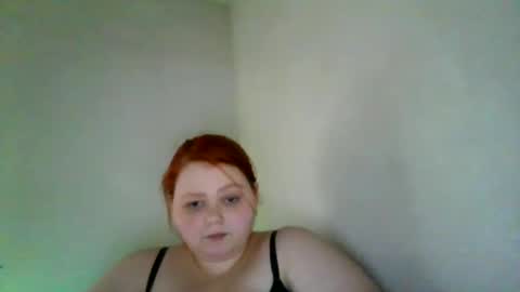 Snapshot of yourgirl_189 chatting on March 7, 1:20 am yourgirl_189 online show from March 7, 1:20 am