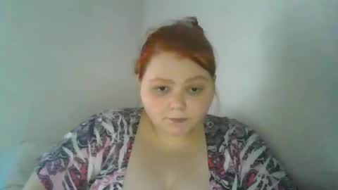 Snapshot of yourgirl_189 chatting on February 28, 12:32 am yourgirl_189 online show from February 28, 12:32 am