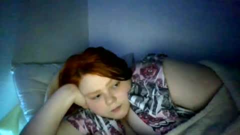 Snapshot of yourgirl_189 chatting on February 28, 3:37 am yourgirl_189 online show from February 28, 3:37 am